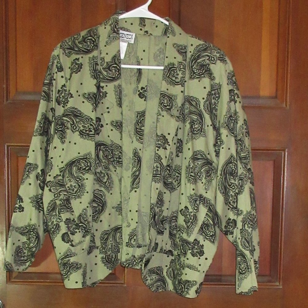 Lightweight SENECA Jacket Size 9/10